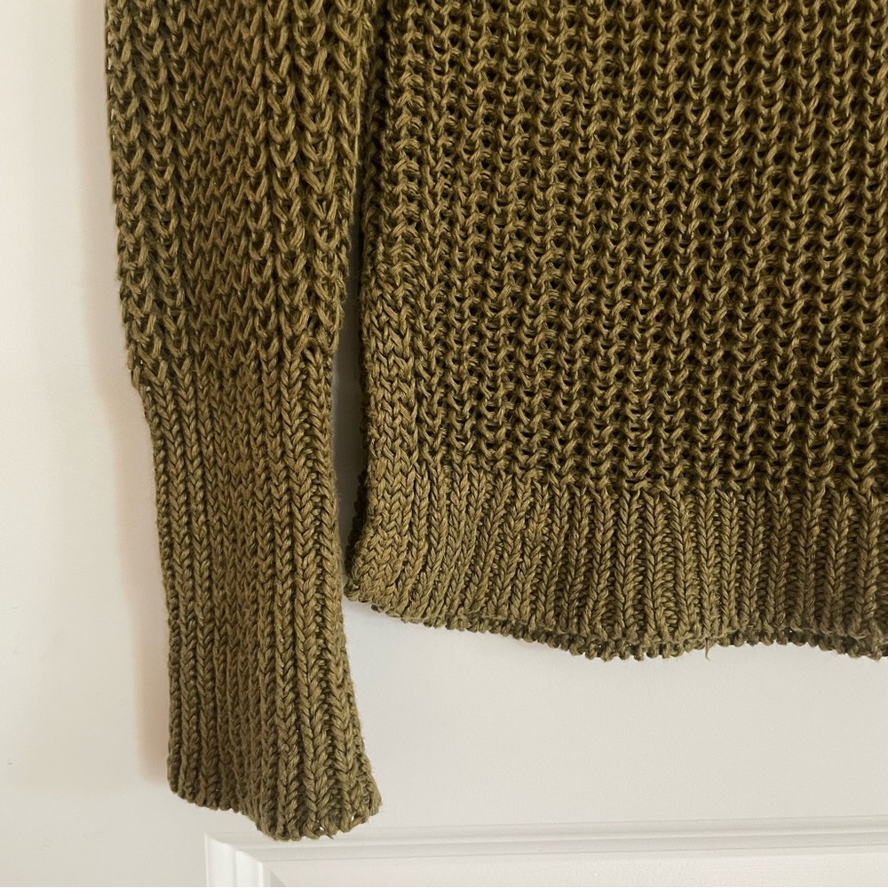 Banana Republic 100% Italian Linen Olive Green Woven Knit Sweater Top Size S - Picture 2 of 5